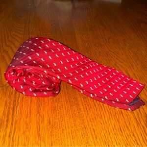 Vineyard Vines Red Tie with White Whales Hand Picked